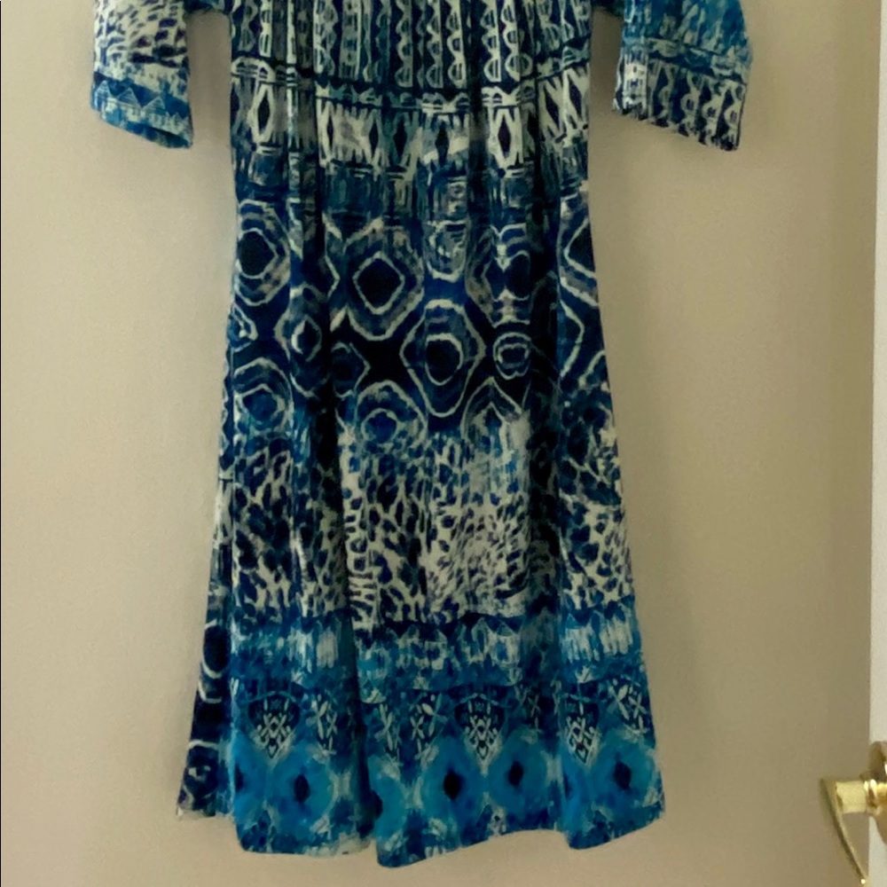 Dress - Picture 4 of 6